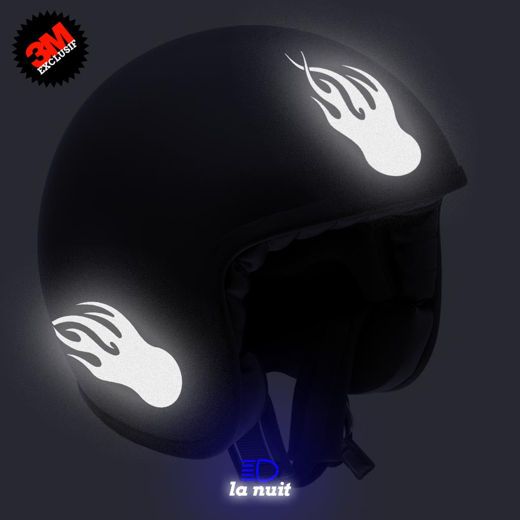 Lampe-casque de moto cross ornée de stickers noirs sur f…