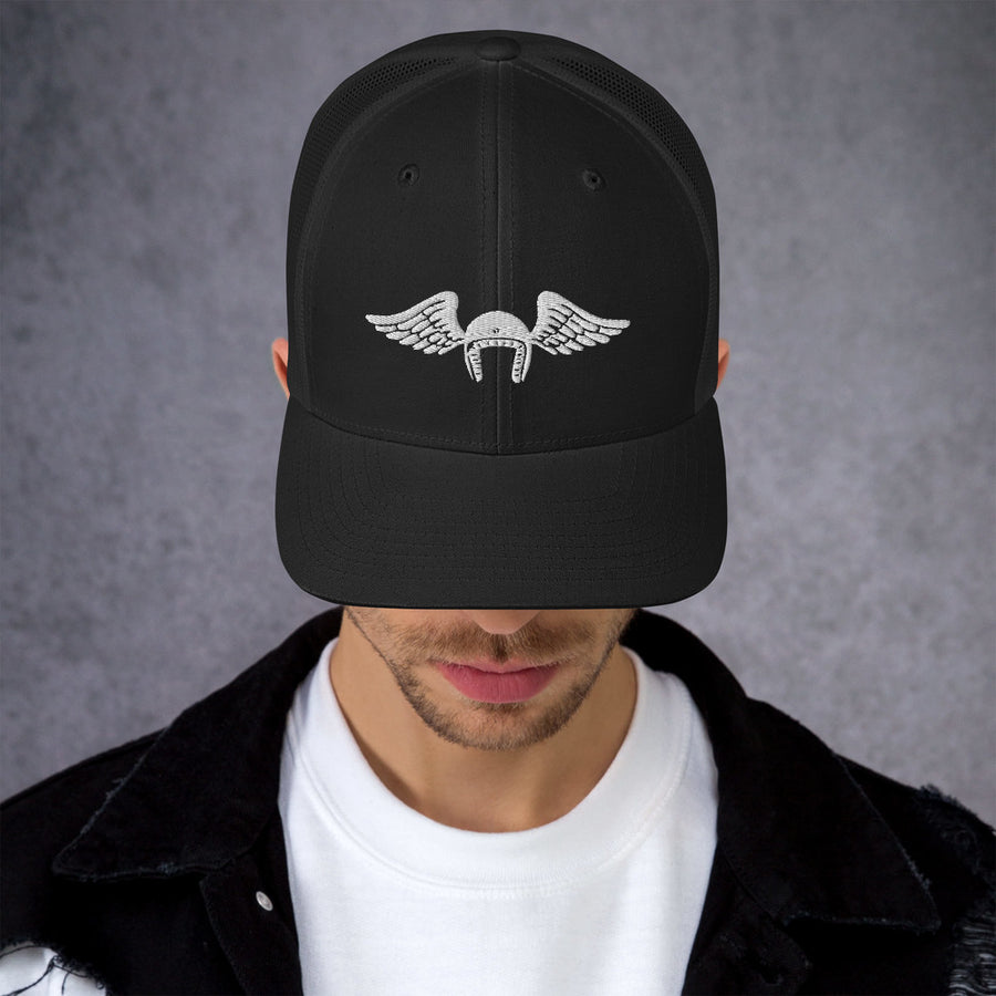 casquette moto noire stikare.com logo avant brodé blanc (vue face)